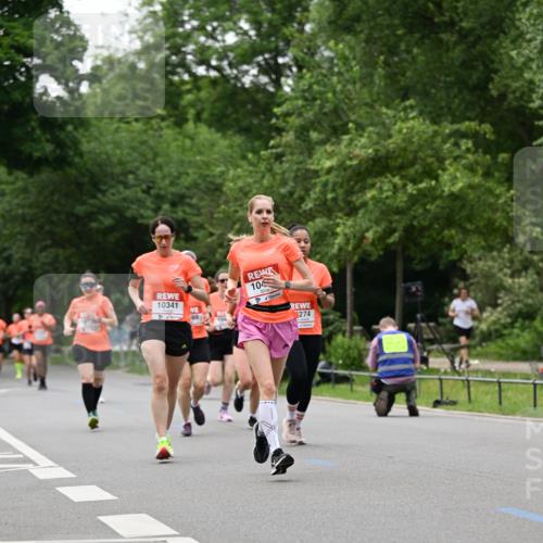 15.06.2025 - REWE Women's Run Dr. Thomas Lammeyer http://msf.ph/oto/7933039 15.06.2025 09:16:46 Laufen 10341, 104, 274 meine-sportfotos.de