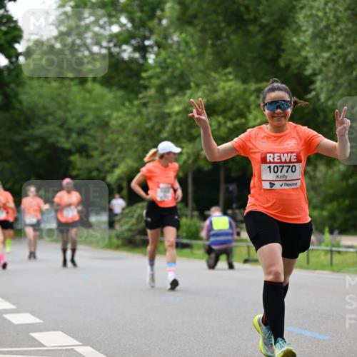 15.06.2025 - REWE Women's Run Dr. Thomas Lammeyer http://msf.ph/oto/7933124 15.06.2025 09:16:51 Laufen 10770 meine-sportfotos.de