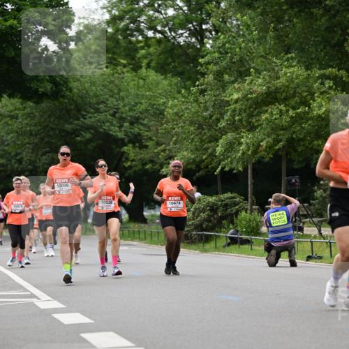 15.06.2025 - REWE Women's Run Dr. Thomas Lammeyer http://msf.ph/oto/7933149 15.06.2025 09:16:53 Laufen 10019, 10099, 10538, 10474 meine-sportfotos.de