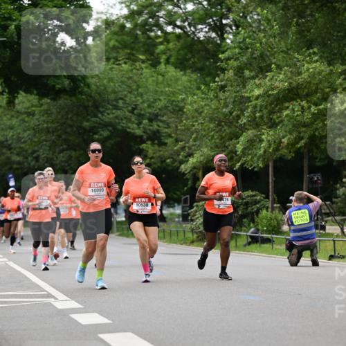 15.06.2025 - REWE Women's Run Dr. Thomas Lammeyer http://msf.ph/oto/7933164 15.06.2025 09:16:53 Laufen 10099, 474, 019, 10538 meine-sportfotos.de