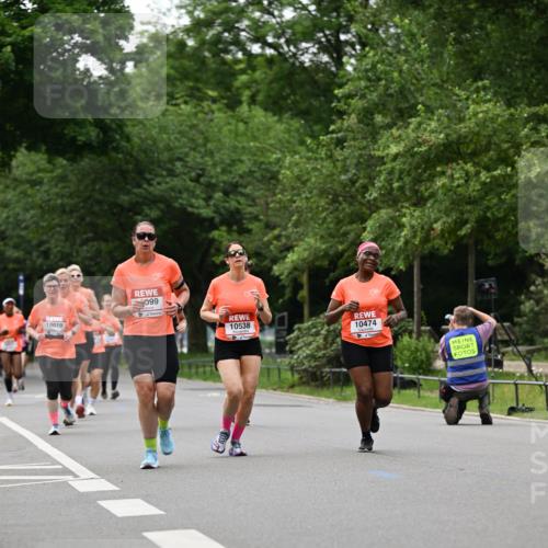 15.06.2025 - REWE Women's Run Dr. Thomas Lammeyer http://msf.ph/oto/7933167 15.06.2025 09:16:54 Laufen 10019, 099, 10538, 10474 meine-sportfotos.de