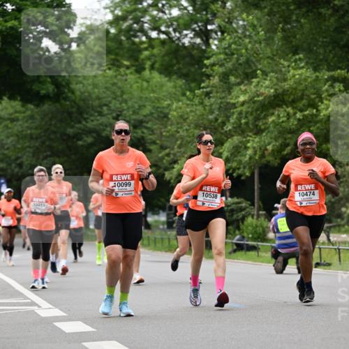 15.06.2025 - REWE Women's Run Dr. Thomas Lammeyer http://msf.ph/oto/7933185 15.06.2025 09:16:55 Laufen 0099, 10538, 10474 meine-sportfotos.de
