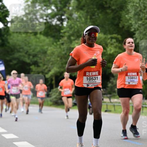 15.06.2025 - REWE Women's Run Dr. Thomas Lammeyer http://msf.ph/oto/7933308 15.06.2025 09:17:03 Laufen 10531, 10853 meine-sportfotos.de