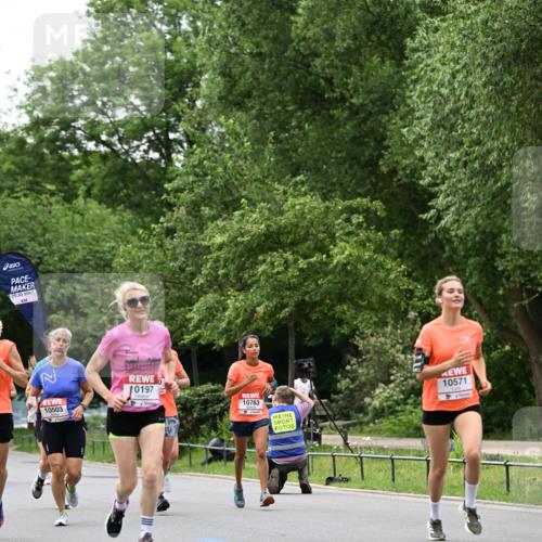 15.06.2025 - REWE Women's Run Dr. Thomas Lammeyer http://msf.ph/oto/7933320 15.06.2025 09:17:05 Laufen 10503, 10197, 10763, 10571 meine-sportfotos.de