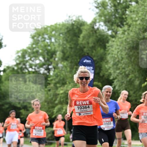 15.06.2025 - REWE Women's Run Dr. Thomas Lammeyer http://msf.ph/oto/7933331 15.06.2025 09:17:09 Laufen 10406, 10364, 0503, 10 meine-sportfotos.de