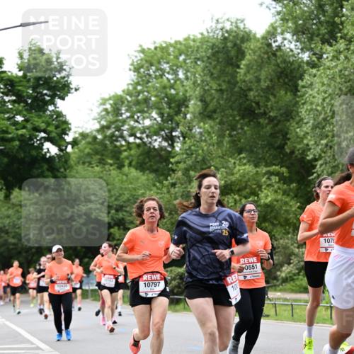 15.06.2025 - REWE Women's Run Dr. Thomas Lammeyer http://msf.ph/oto/7933377 15.06.2025 09:17:12 Laufen 10163, 10435, 20, 25, 10797, 100, 0551, 1076 meine-sportfotos.de