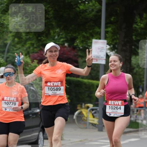 15.06.2025 - REWE Women's Run Jannik Wohlers http://msf.ph/oto/7933397 15.06.2025 08:25:02 Laufen 10770, 10589, 10264 meine-sportfotos.de