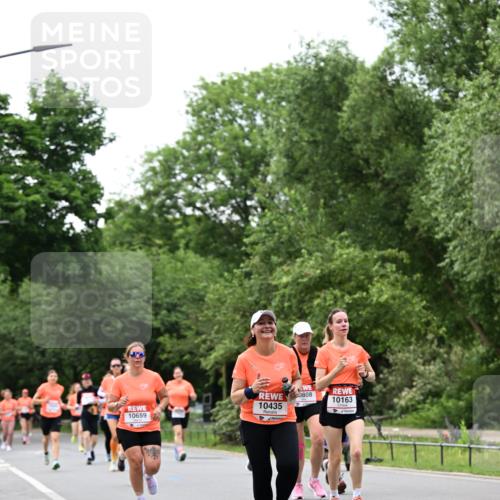 15.06.2025 - REWE Women's Run Dr. Thomas Lammeyer http://msf.ph/oto/7933425 15.06.2025 09:17:15 Laufen 0808, 10163, 10435, 10659 meine-sportfotos.de