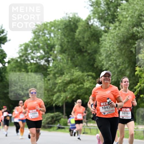 15.06.2025 - REWE Women's Run Dr. Thomas Lammeyer http://msf.ph/oto/7933458 15.06.2025 09:17:17 Laufen 10659, 1043, 10163 meine-sportfotos.de