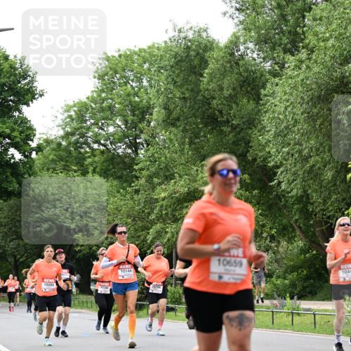 15.06.2025 - REWE Women's Run Dr. Thomas Lammeyer http://msf.ph/oto/7933497 15.06.2025 09:17:18 Laufen 10659, 10144 meine-sportfotos.de