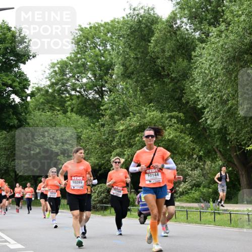 15.06.2025 - REWE Women's Run Dr. Thomas Lammeyer http://msf.ph/oto/7933520 15.06.2025 09:17:20 Laufen 10319, 10289, 1036, 10144 meine-sportfotos.de