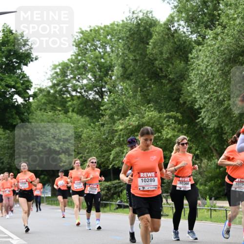 15.06.2025 - REWE Women's Run Dr. Thomas Lammeyer http://msf.ph/oto/7933564 15.06.2025 09:17:22 Laufen 10289, 10588, 10241, 10366, 10756, 10319 meine-sportfotos.de