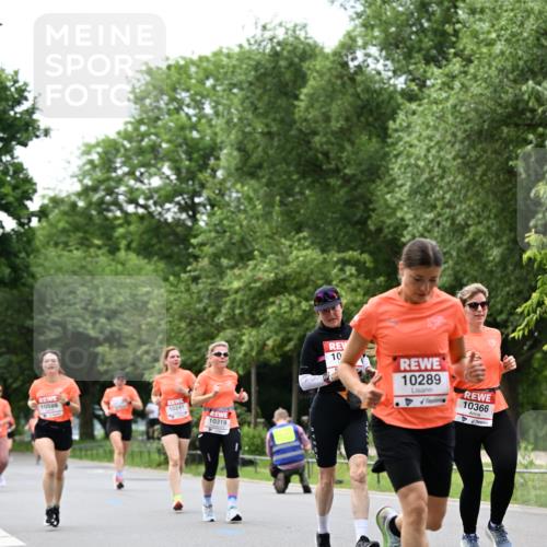 15.06.2025 - REWE Women's Run Dr. Thomas Lammeyer http://msf.ph/oto/7933580 15.06.2025 09:17:22 Laufen 10588, 10241, 10319, 10, 10289, 10366 meine-sportfotos.de