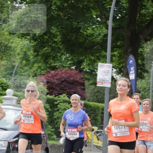 15.06.2025 - REWE Women's Run Jannik Wohlers http://msf.ph/oto/7933592 15.06.2025 08:25:19 Laufen 10364, 2, 10503, 10571, 10780 meine-sportfotos.de