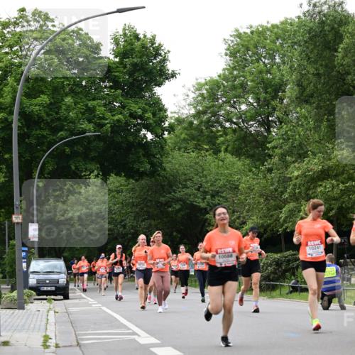 15.06.2025 - REWE Women's Run Dr. Thomas Lammeyer http://msf.ph/oto/7933602 15.06.2025 09:17:24 Laufen 1043, 136, 10588, 10241, 10733 meine-sportfotos.de