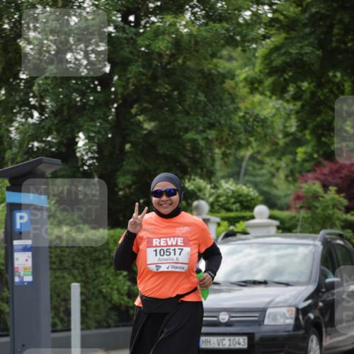 15.06.2025 - REWE Women's Run Jannik Wohlers http://msf.ph/oto/7933623 15.06.2025 08:33:42 Laufen 10517, 1043 meine-sportfotos.de