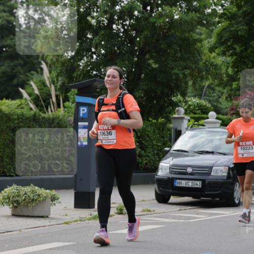 15.06.2025 - REWE Women's Run Jannik Wohlers http://msf.ph/oto/7933674 15.06.2025 08:33:56 Laufen 10636, 1043, 10223, 15, 10873 meine-sportfotos.de