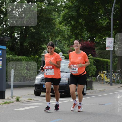 15.06.2025 - REWE Women's Run Jannik Wohlers http://msf.ph/oto/7933702 15.06.2025 08:33:57 Laufen 36, 10223, 10, 10873, 15, 2025 meine-sportfotos.de