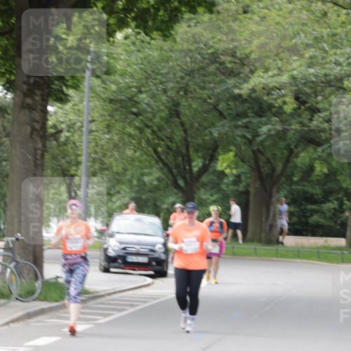 15.06.2025 - REWE Women's Run Jannik Wohlers http://msf.ph/oto/7933848 15.06.2025 08:34:12 Laufen  meine-sportfotos.de