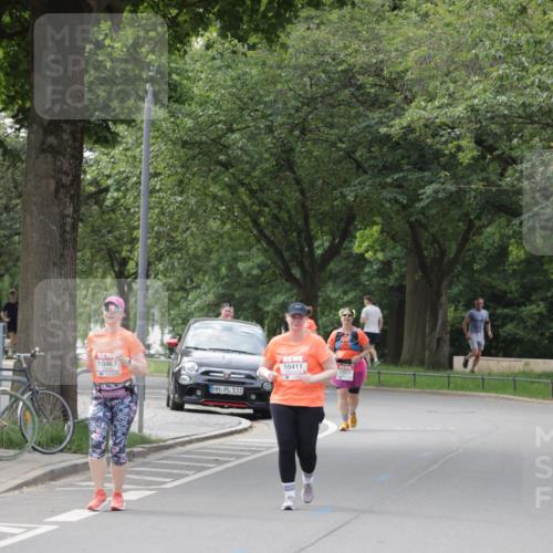 15.06.2025 - REWE Women's Run Jannik Wohlers http://msf.ph/oto/7933871 15.06.2025 08:34:12 Laufen 131, 10411 meine-sportfotos.de