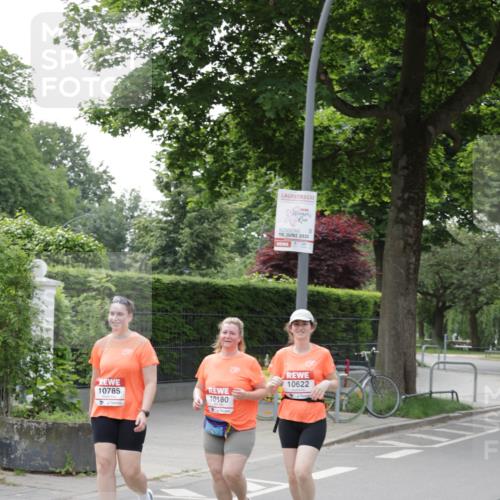 15.06.2025 - REWE Women's Run Jannik Wohlers http://msf.ph/oto/7933917 15.06.2025 08:34:35 Laufen 15, 2025, 10622, 10785, 10180 meine-sportfotos.de