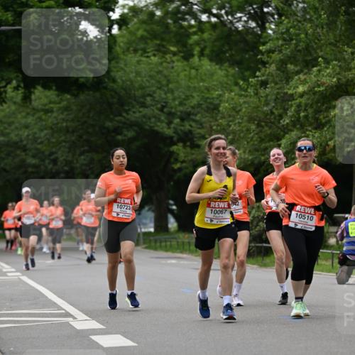 15.06.2025 - REWE Women's Run Dr. Thomas Lammeyer http://msf.ph/oto/7933918 15.06.2025 09:17:52 Laufen 642, 10723, 10067, 10510 meine-sportfotos.de