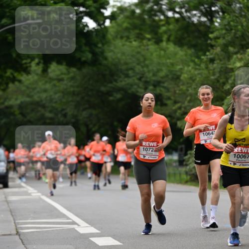 15.06.2025 - REWE Women's Run Dr. Thomas Lammeyer http://msf.ph/oto/7933948 15.06.2025 09:17:53 Laufen 1072, 10647, 10067 meine-sportfotos.de