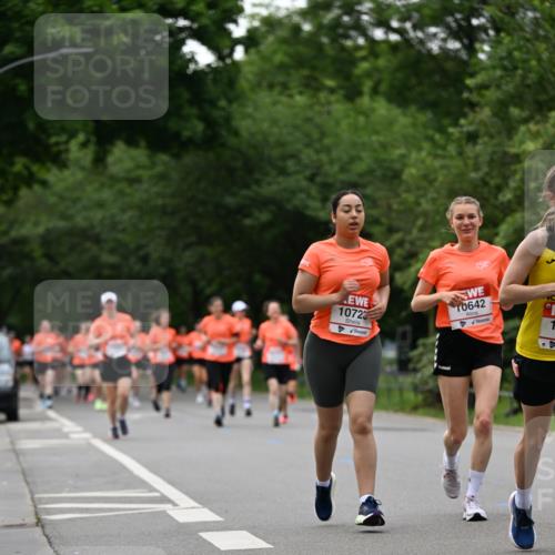 15.06.2025 - REWE Women's Run Dr. Thomas Lammeyer http://msf.ph/oto/7933953 15.06.2025 09:17:53 Laufen 10723, 0642 meine-sportfotos.de