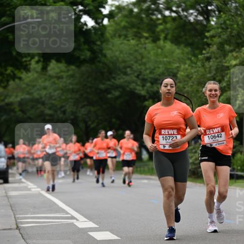 15.06.2025 - REWE Women's Run Dr. Thomas Lammeyer http://msf.ph/oto/7933968 15.06.2025 09:17:54 Laufen 10723, 10642 meine-sportfotos.de