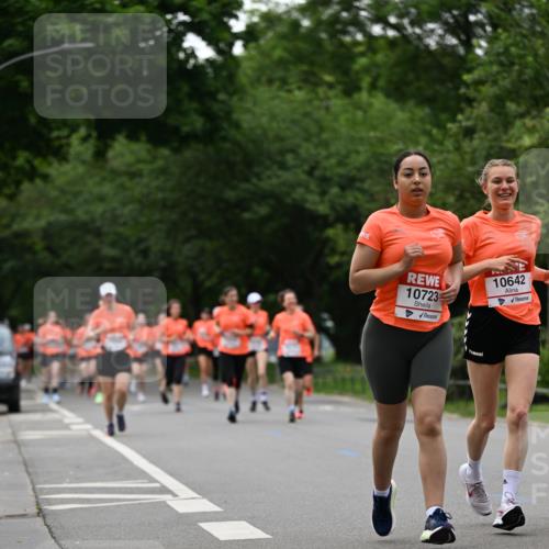 15.06.2025 - REWE Women's Run Dr. Thomas Lammeyer http://msf.ph/oto/7933979 15.06.2025 09:17:54 Laufen 10723, 10642 meine-sportfotos.de