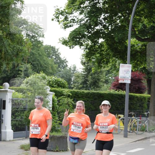15.06.2025 - REWE Women's Run Jannik Wohlers http://msf.ph/oto/7934012 15.06.2025 08:34:36 Laufen 10785, 10180, 10622, 15, 2025 meine-sportfotos.de