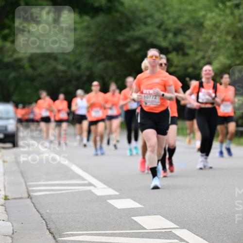 15.06.2025 - REWE Women's Run Dr. Thomas Lammeyer http://msf.ph/oto/7934014 15.06.2025 09:18:08 Laufen 10772, 10221 meine-sportfotos.de