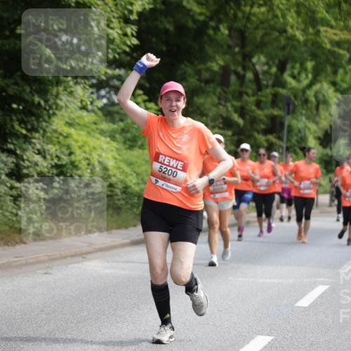 15.06.2025 - REWE Women's Run Jannik Wohlers http://msf.ph/oto/7934058 15.06.2025 10:12:04 Laufen 5200 meine-sportfotos.de