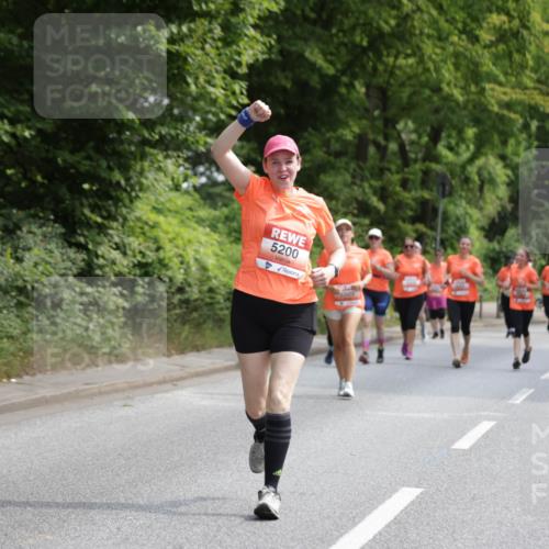 15.06.2025 - REWE Women's Run Jannik Wohlers http://msf.ph/oto/7934075 15.06.2025 10:12:04 Laufen 5200 meine-sportfotos.de