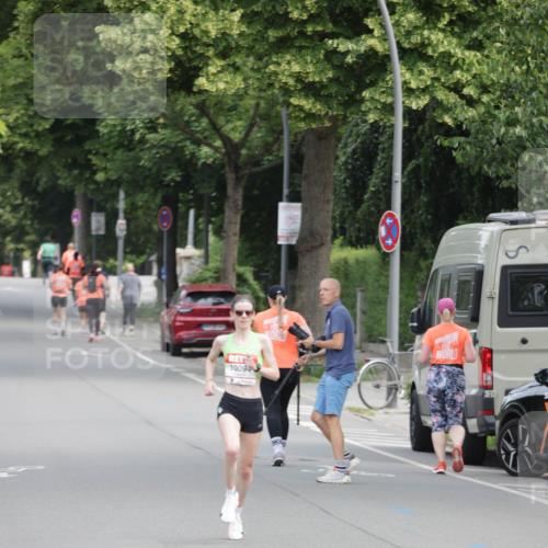 15.06.2025 - REWE Women's Run Jannik Wohlers http://msf.ph/oto/7934087 15.06.2025 08:34:44 Laufen  meine-sportfotos.de
