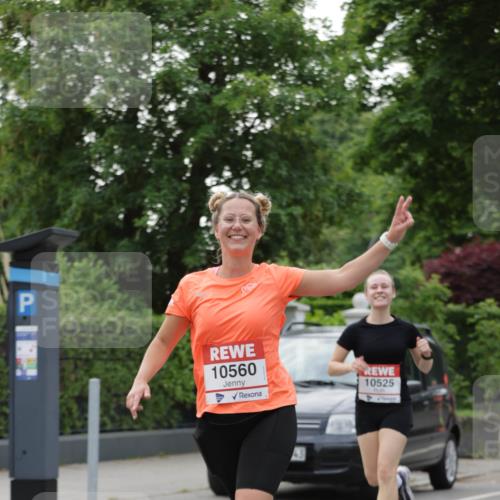 15.06.2025 - REWE Women's Run Jannik Wohlers http://msf.ph/oto/7934097 15.06.2025 08:25:31 Laufen 10560, 10525 meine-sportfotos.de