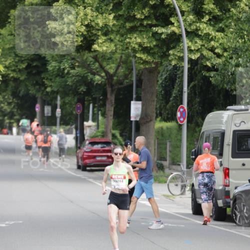 15.06.2025 - REWE Women's Run Jannik Wohlers http://msf.ph/oto/7934098 15.06.2025 08:34:45 Laufen 10094 meine-sportfotos.de
