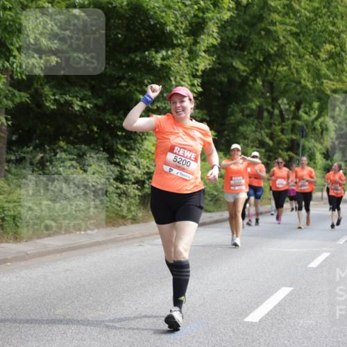 15.06.2025 - REWE Women's Run Jannik Wohlers http://msf.ph/oto/7934144 15.06.2025 10:12:05 Laufen 5200 meine-sportfotos.de