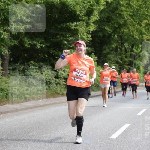 15.06.2025 - REWE Women's Run Jannik Wohlers http://msf.ph/oto/7934157 15.06.2025 10:12:05 Laufen 5200 meine-sportfotos.de