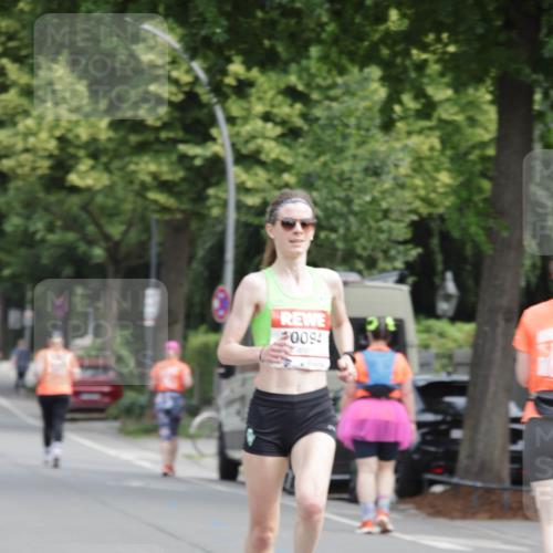 15.06.2025 - REWE Women's Run Jannik Wohlers http://msf.ph/oto/7934177 15.06.2025 08:34:48 Laufen 0094 meine-sportfotos.de