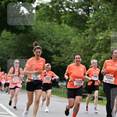 15.06.2025 - REWE Women's Run Dr. Thomas Lammeyer http://msf.ph/oto/7934180 15.06.2025 09:18:18 Laufen 10025, 10762, 10441, 10778, 10282, 10426 meine-sportfotos.de