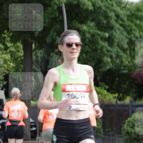 15.06.2025 - REWE Women's Run Jannik Wohlers http://msf.ph/oto/7934195 15.06.2025 08:34:49 Laufen 10094 meine-sportfotos.de