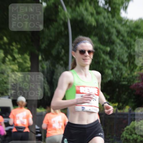 15.06.2025 - REWE Women's Run Jannik Wohlers http://msf.ph/oto/7934200 15.06.2025 08:34:49 Laufen  meine-sportfotos.de