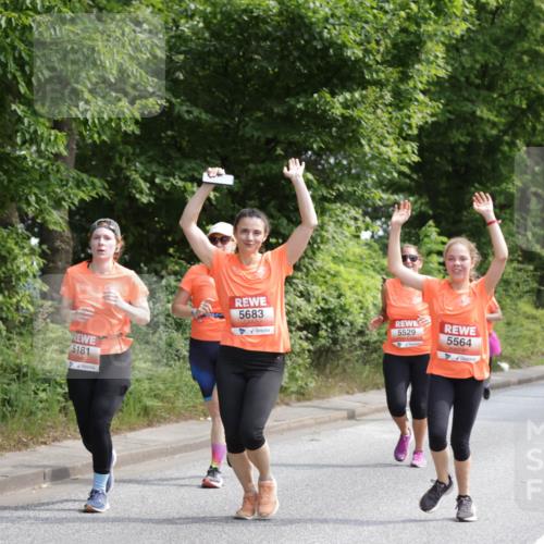 15.06.2025 - REWE Women's Run Jannik Wohlers http://msf.ph/oto/7934293 15.06.2025 10:12:11 Laufen 5181, 5683, 5529, 5564 meine-sportfotos.de