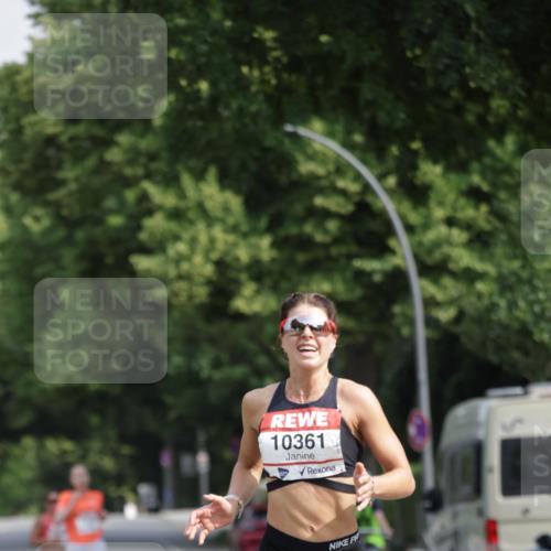 15.06.2025 - REWE Women's Run Jannik Wohlers http://msf.ph/oto/7934450 15.06.2025 08:37:46 Laufen 10361 meine-sportfotos.de