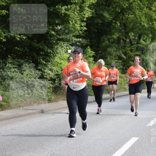 15.06.2025 - REWE Women's Run Jannik Wohlers http://msf.ph/oto/7934477 15.06.2025 10:12:18 Laufen 5026, 5376, 379, 5391 meine-sportfotos.de