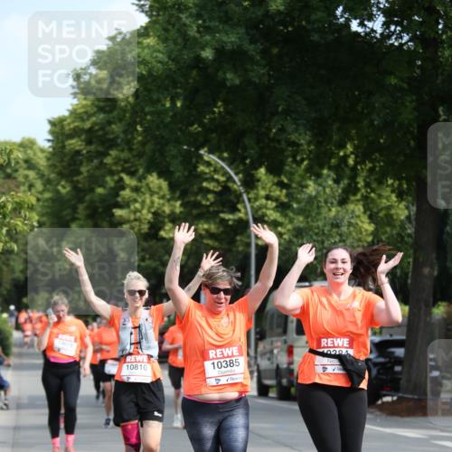 15.06.2025 - REWE Women's Run Jannik Wohlers http://msf.ph/oto/7934481 15.06.2025 09:52:11 Laufen 10018, 10810, 10385, 10321 meine-sportfotos.de