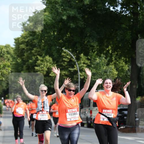 15.06.2025 - REWE Women's Run Jannik Wohlers http://msf.ph/oto/7934485 15.06.2025 09:52:11 Laufen 10018, 10810, 10385, 0384 meine-sportfotos.de