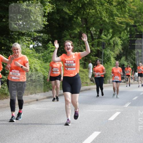 15.06.2025 - REWE Women's Run Jannik Wohlers http://msf.ph/oto/7934539 15.06.2025 10:12:21 Laufen 5630, 5380, 5379, 5391, 6641 meine-sportfotos.de