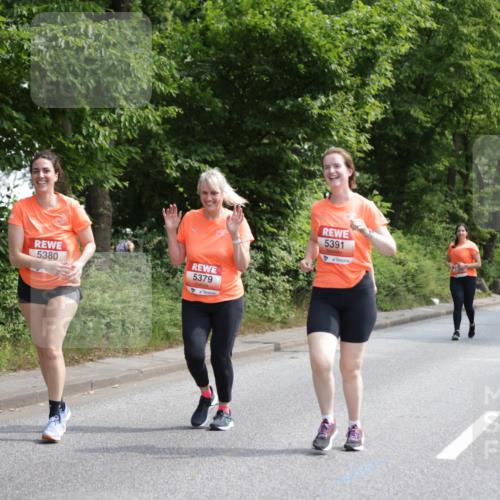 15.06.2025 - REWE Women's Run Jannik Wohlers http://msf.ph/oto/7934632 15.06.2025 10:12:23 Laufen 5380, 5379, 5391, 5941 meine-sportfotos.de